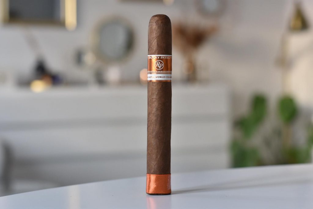 Cygaro Rocky Patel Cigar Smoking World Championship Toro polskiaficionado
