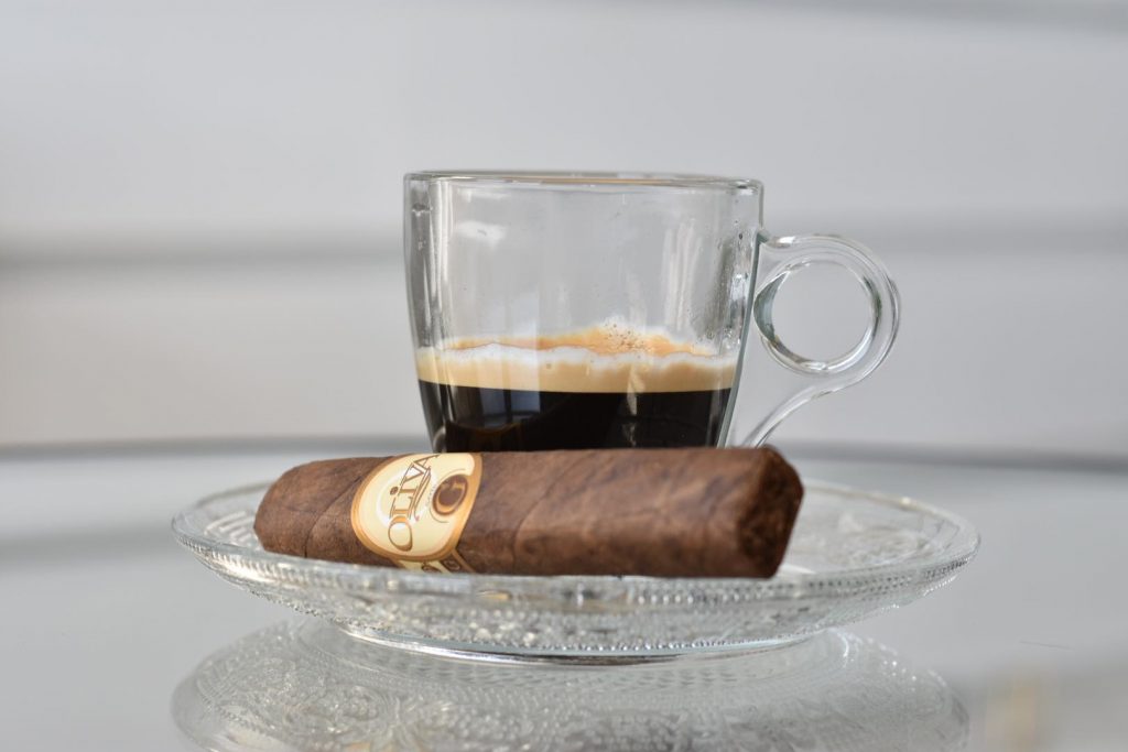 Cygaro Oliva Serie G Robusto polskiaficionado