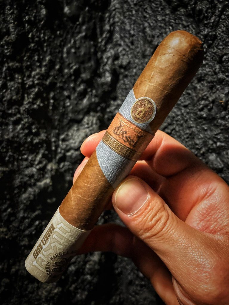 Cygaro Diesel Barrel Aged Robusto polskiaficionado