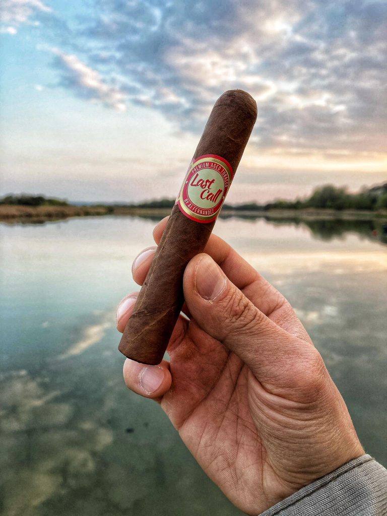 Cygaro A. J. Fernandez Last Call Geniales polskiaficionado.pl