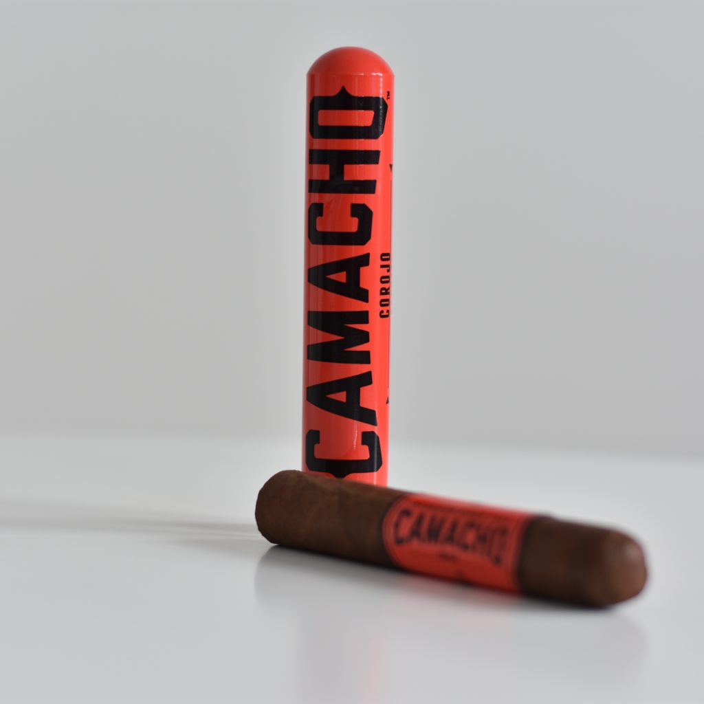 Camacho Corojo Robusto to pierwsze cygaro marki Camacho, którego recenzję można przeczytać na blogu polskiaficionado.pl. Serdecznie zapraszam!