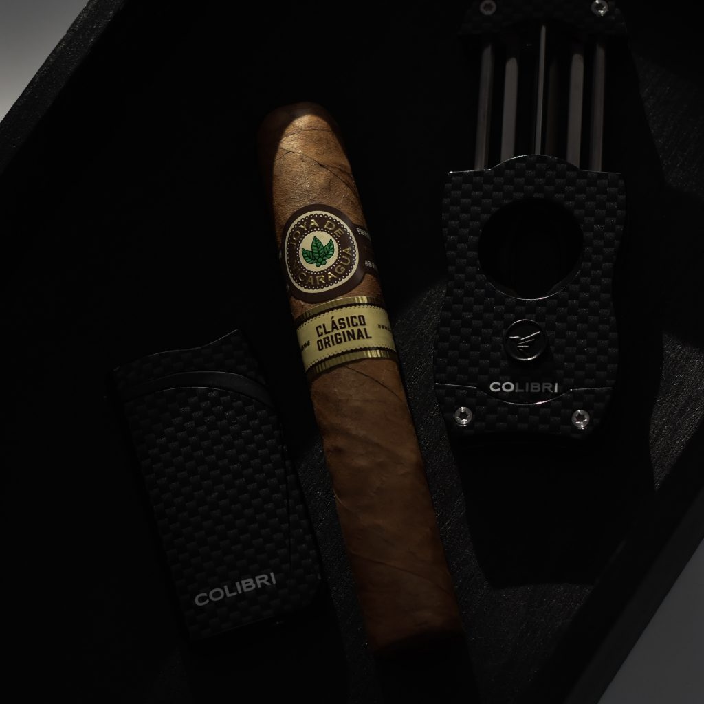 Cygaro Joya de Nicaragua Clásico Original Robusto Polski Aficionado