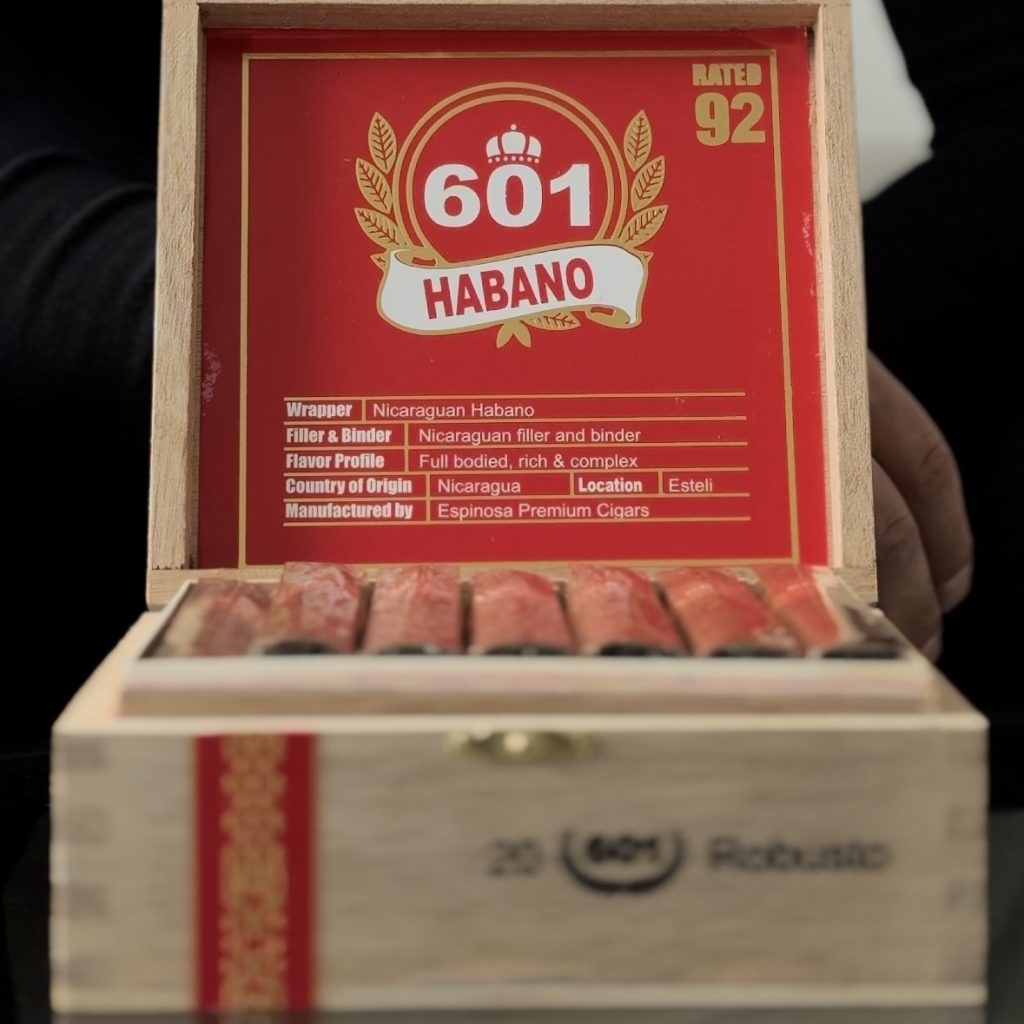 601 Red Label Habano Robusto Polski Aficionado Wydarzenie: cygarowy dym wiosennym powiewem rozwiany