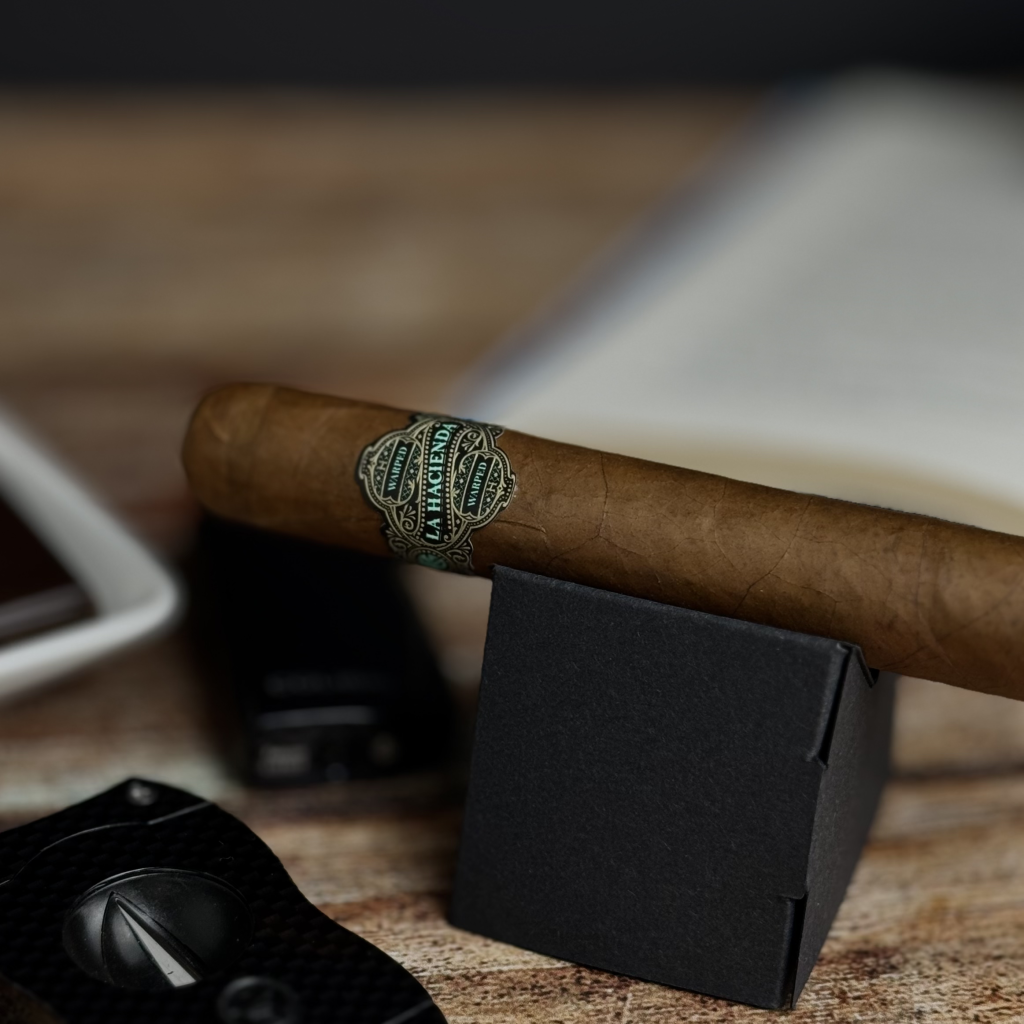 Warped La Hacienda Gran Robusto Polski Aficionado