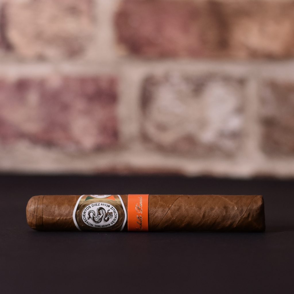 Cygaro Casa 1910 Cuchillo Parado Polski Aficionado