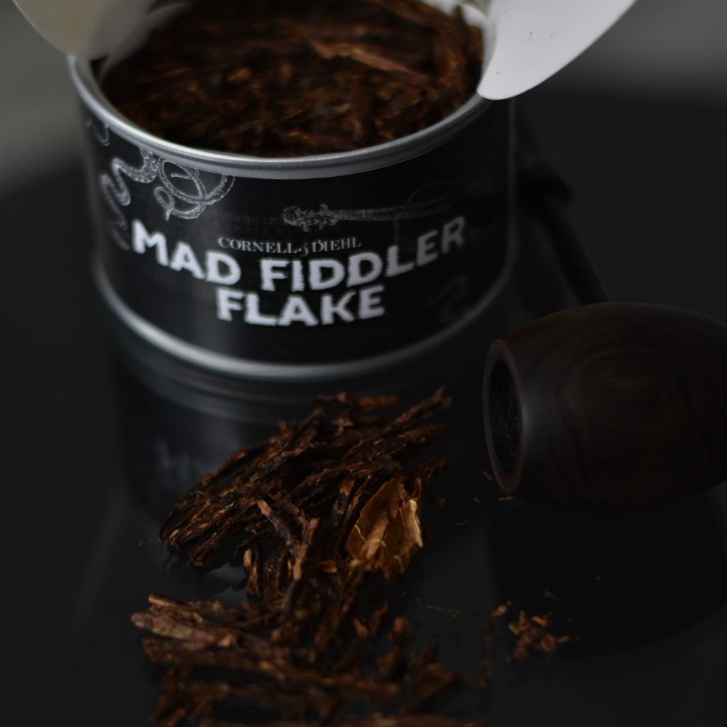 Tytoń fajkowy Cornell & Diehl Mad Fiddler Flake recenzja tytoniu Polski Aficionado
