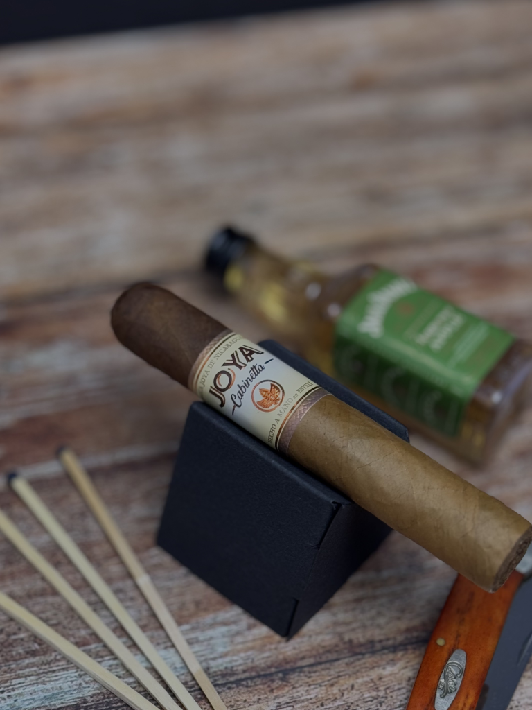 Recenzja cygara Joya de Nicaragua Cabinetta Robusto Polski Aficionado
