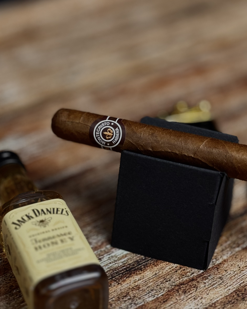 Recenzja cygara Montecristo No. 4 Polski Aficionado