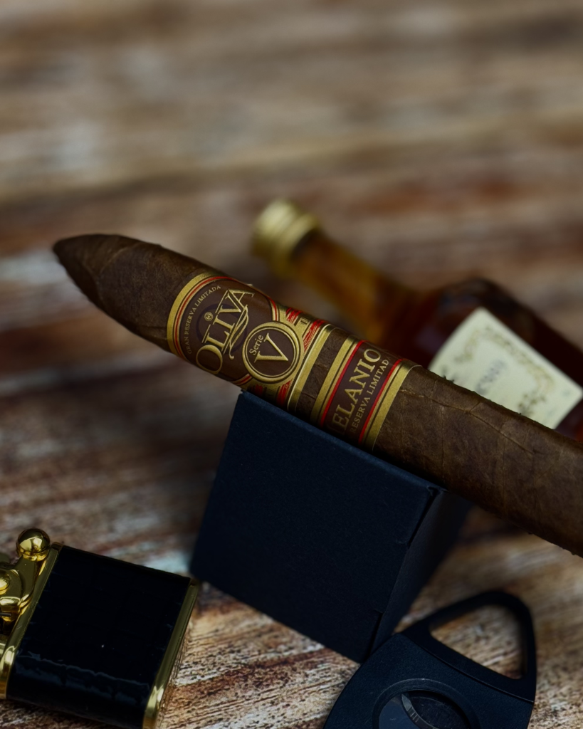 Recenzja cygara Oliva Serie V Melanio Figurado Polski Aficionado