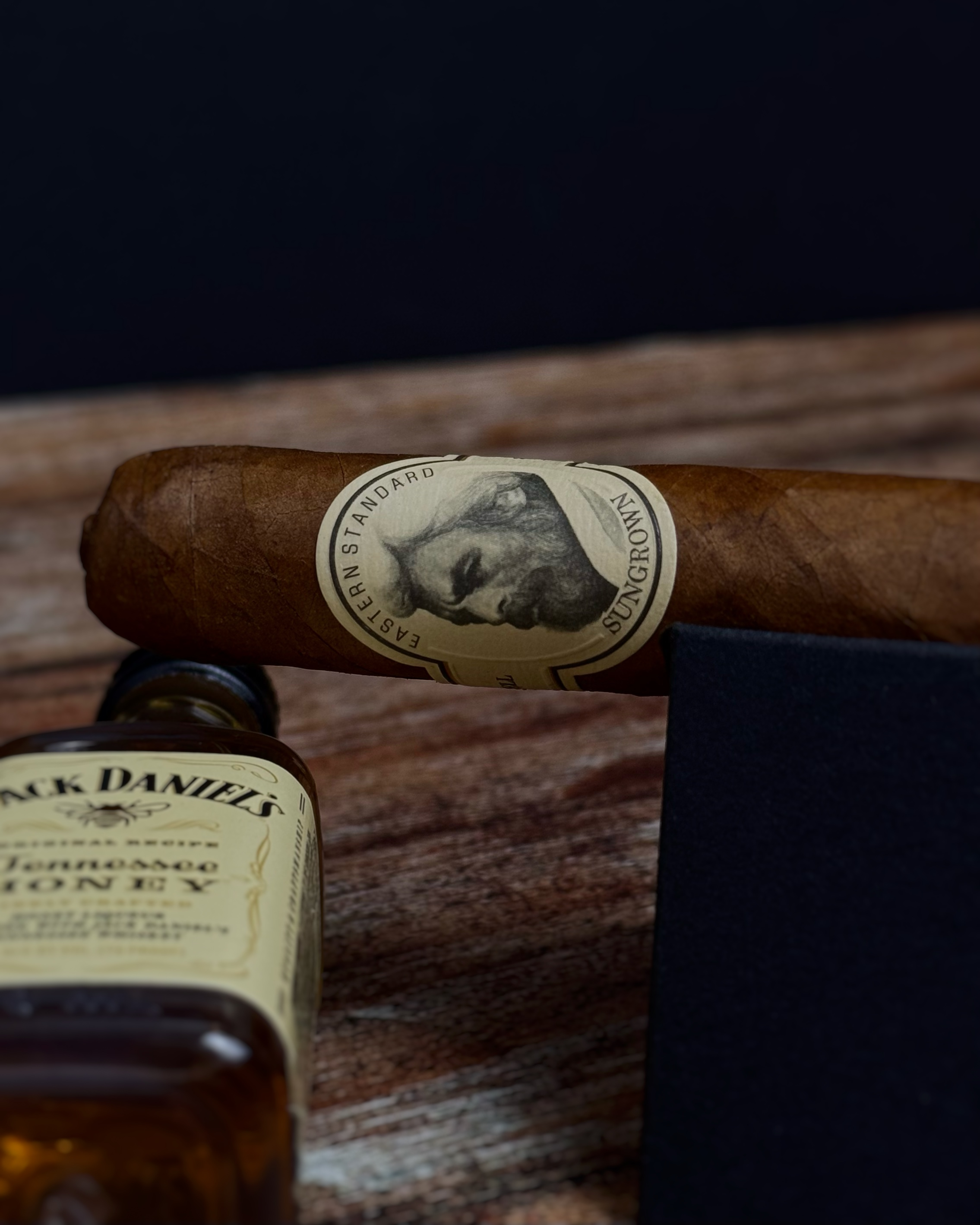 Cygaro Eastern Standard Sungrown Robusto Cygaro Polski Aficionado