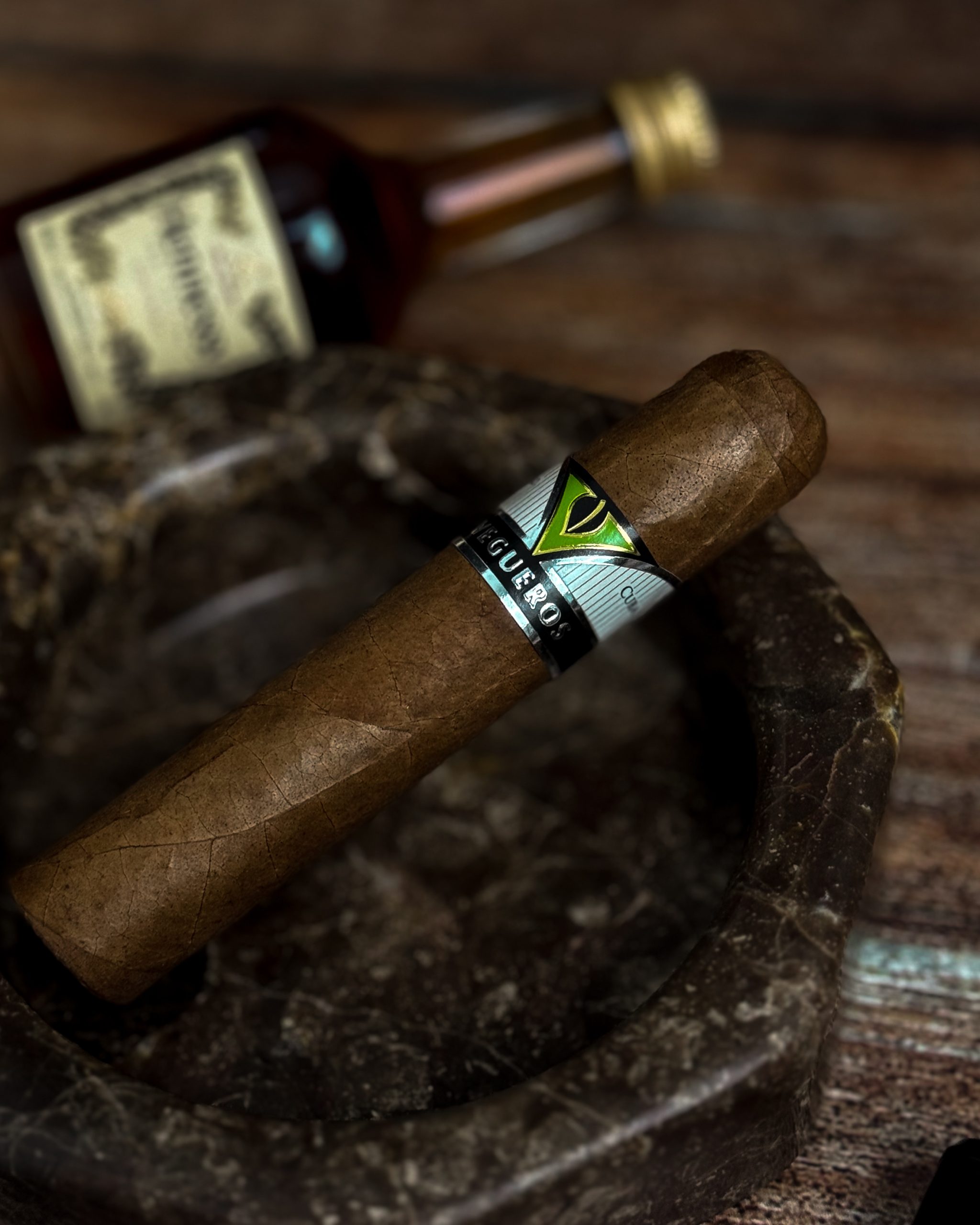 Polski Aficionado Cygaro Vegueros Entretiempos