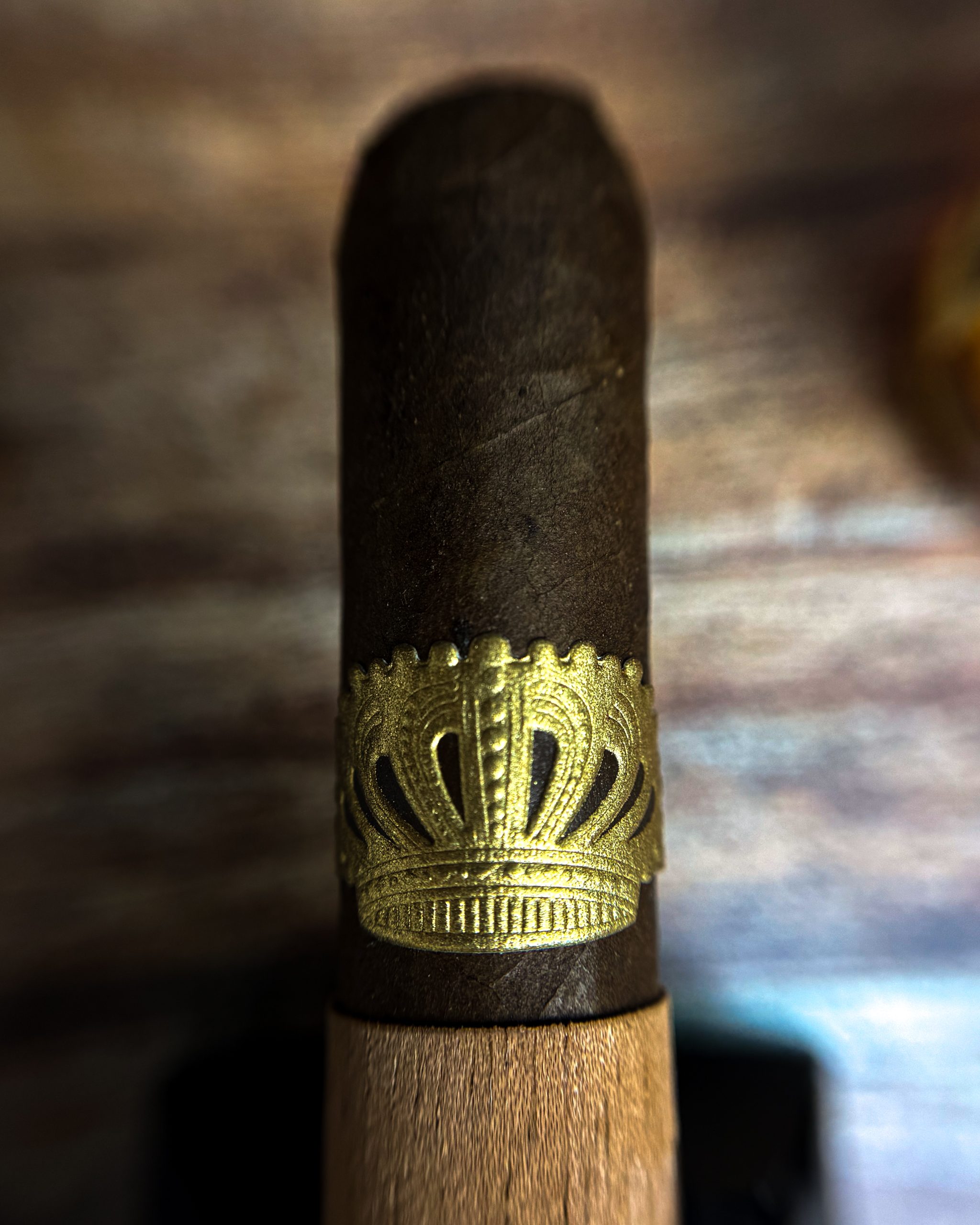 Cygaro Sobremesa Elegante en Cedros Polski Aficionado